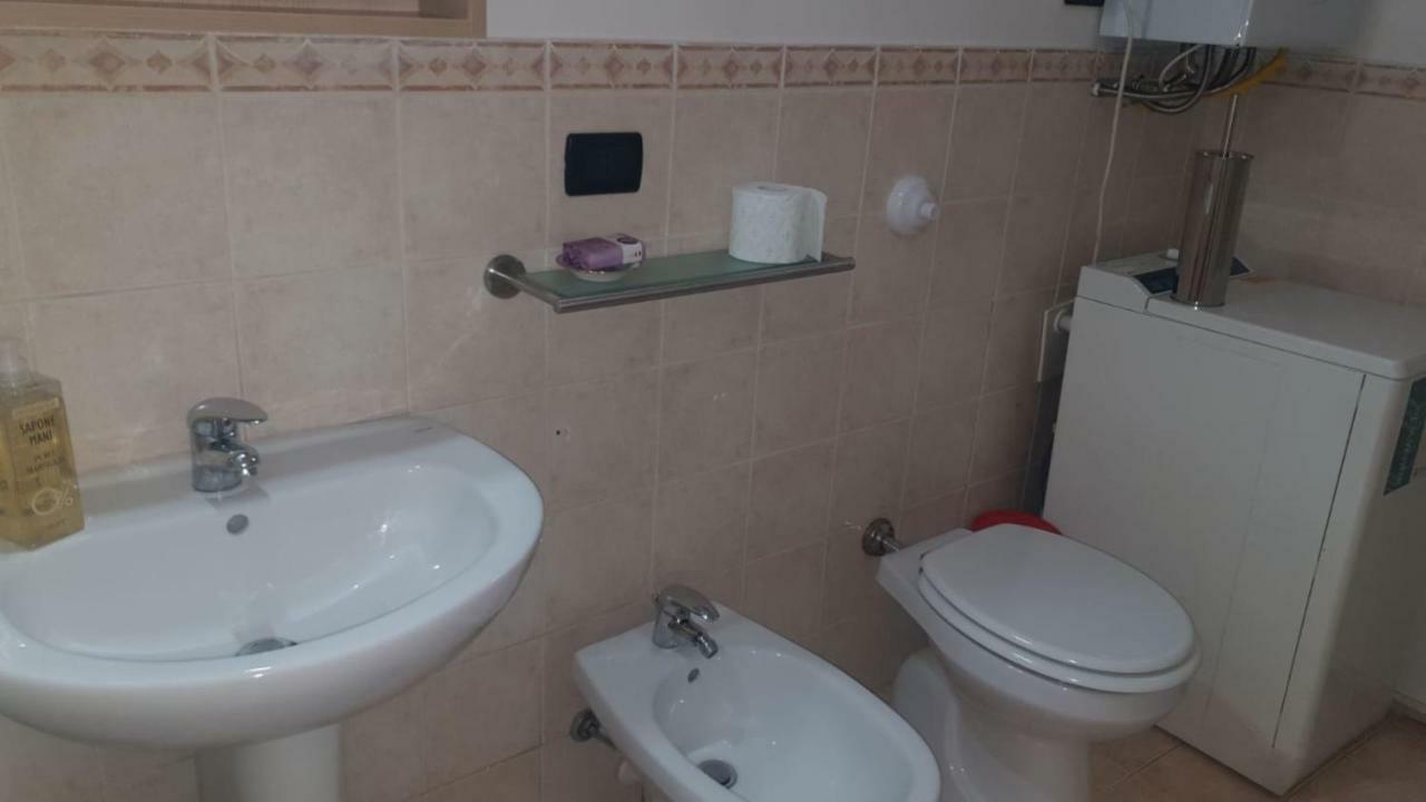 Appartement Vucciria 57 Locazione Turistica Nel Cuore Pulsante Della Movida! à Palerme Extérieur photo